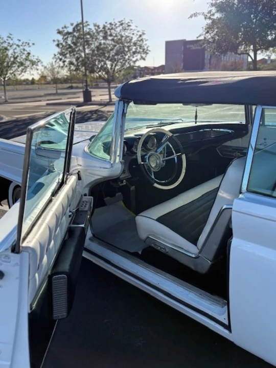1960 Lincoln Continental 3rd Gen - Image 10 of 12
