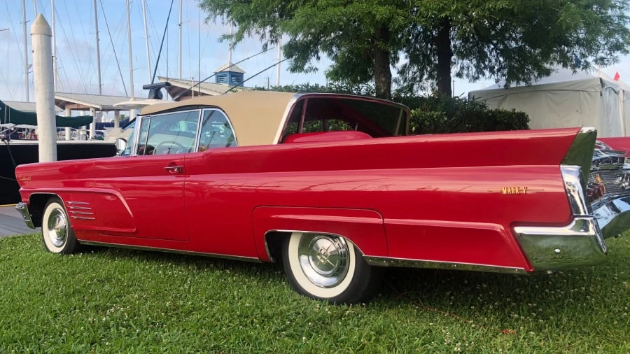 1960 Lincoln Continental Mark Series - Image 2 of 14