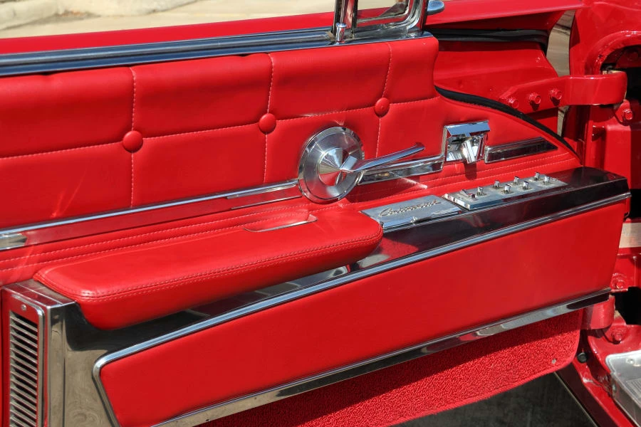 1960 Lincoln Continental 3rd Gen - Image 22 of 26