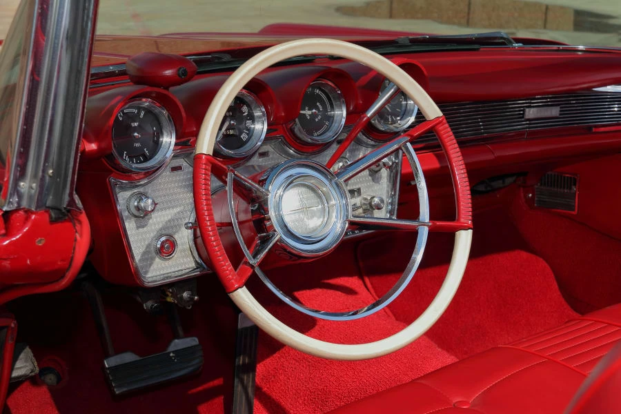1960 Lincoln Continental 3rd Gen - Image 21 of 26