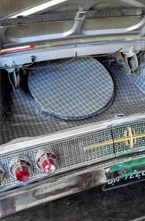 1960 Lincoln Continental 3rd Gen - Image 13 of 13