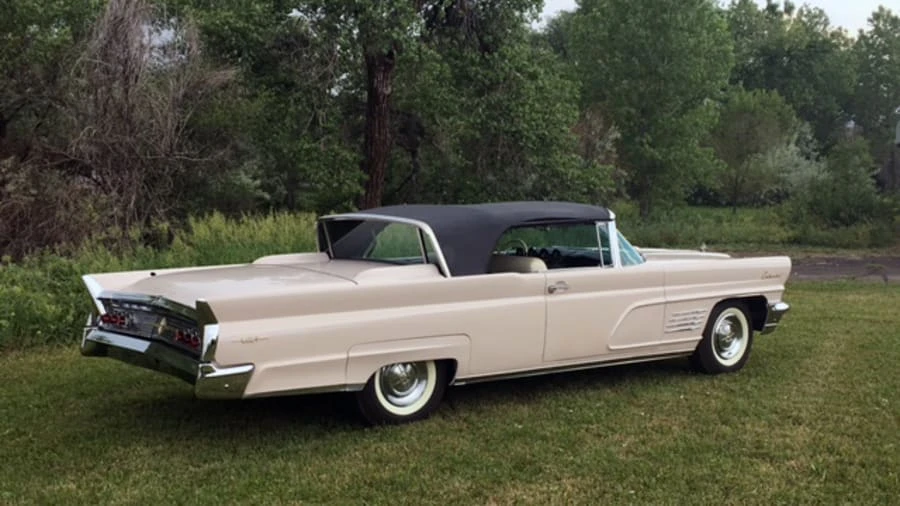 1960 Lincoln Continental 3rd Gen - Image 3 of 6