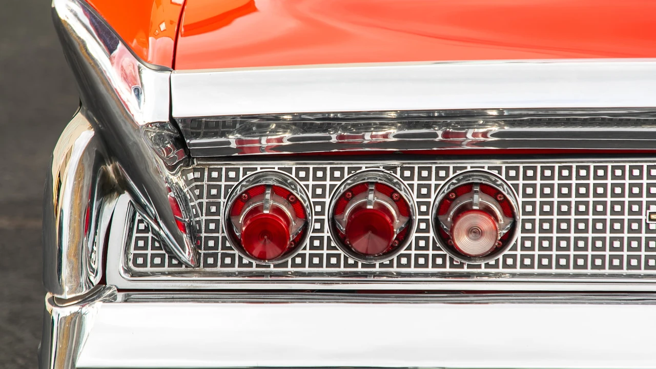 1960 Lincoln Continental Mark Series - Image 12 of 15