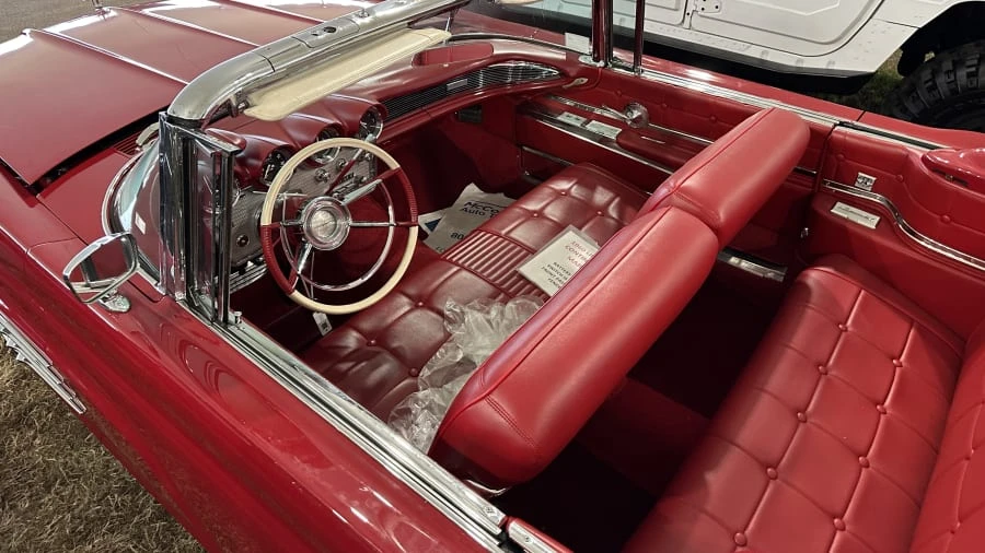 1960 Lincoln Continental 3rd Gen - Image 5 of 6