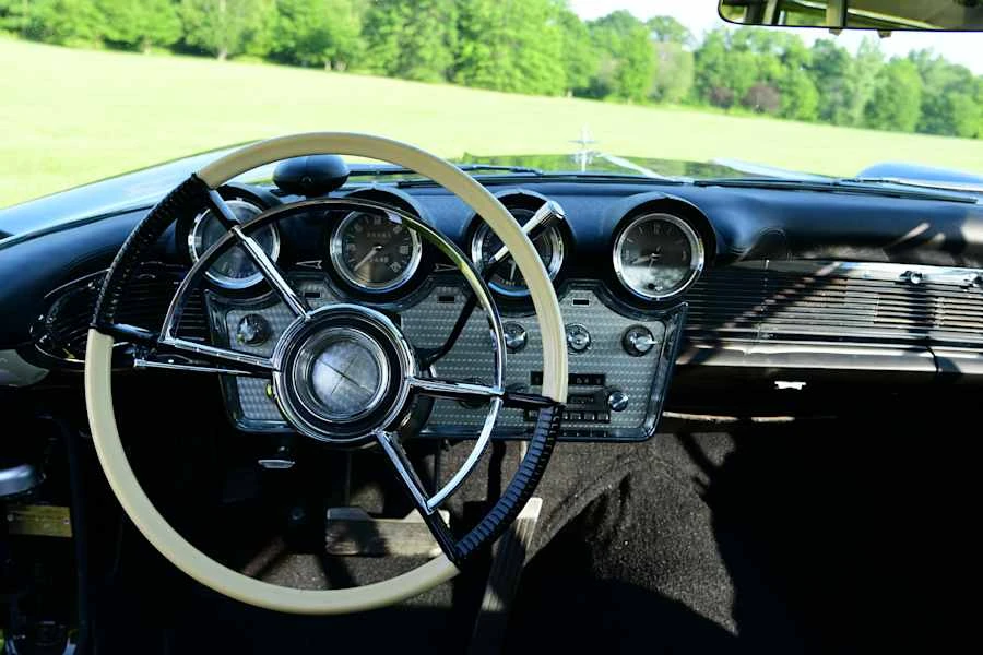 1960 Lincoln Continental 3rd Gen - Image 20 of 26