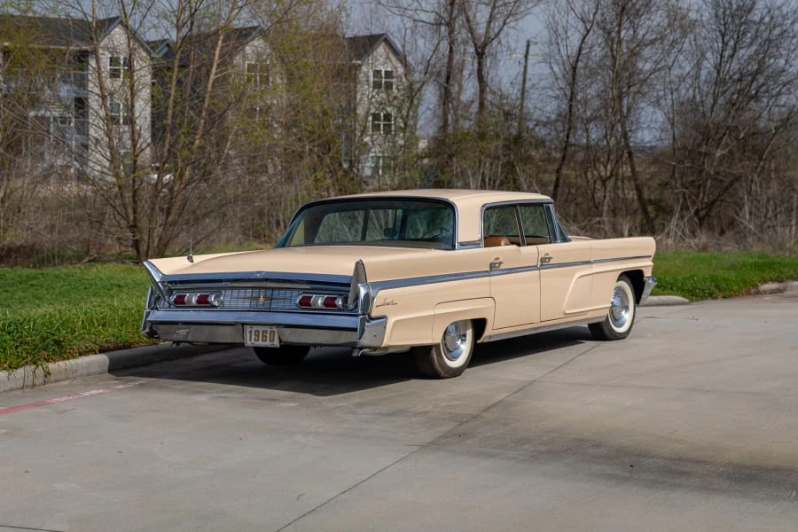 1960 Lincoln Continental 3rd Gen - Image 3 of 29