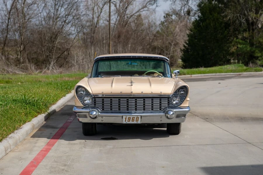 1960 Lincoln Continental 3rd Gen - Image 4 of 29