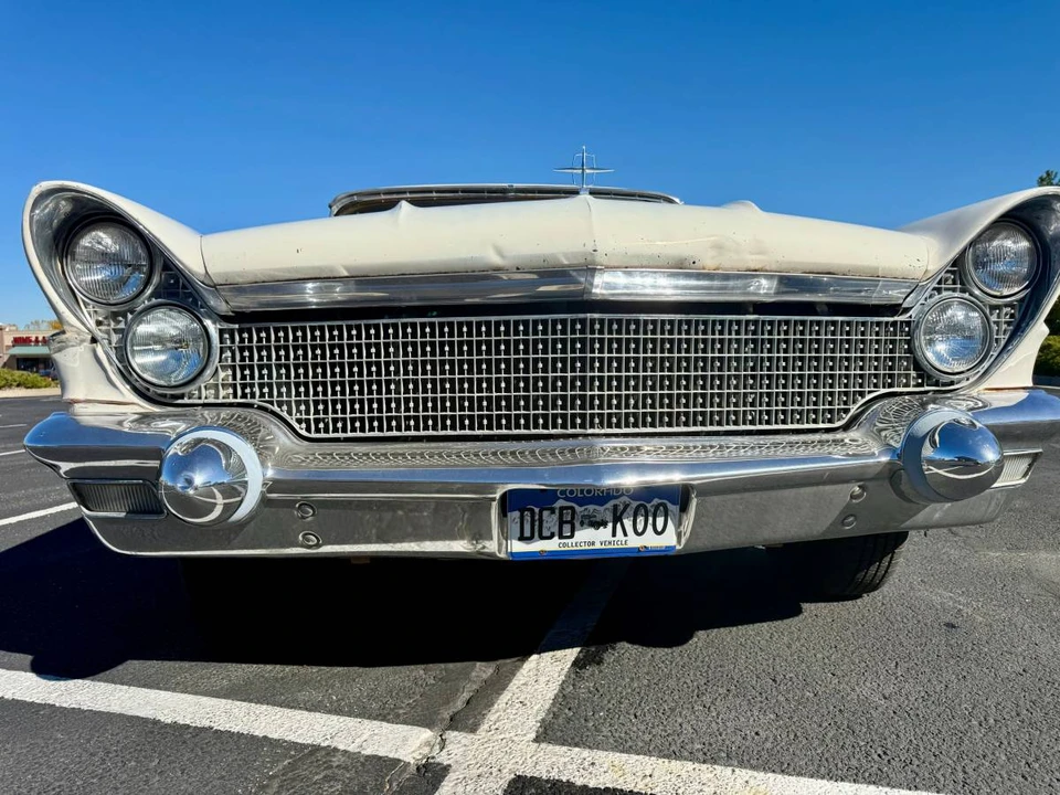 1960 Lincoln Continental 3rd Gen - Image 8 of 23