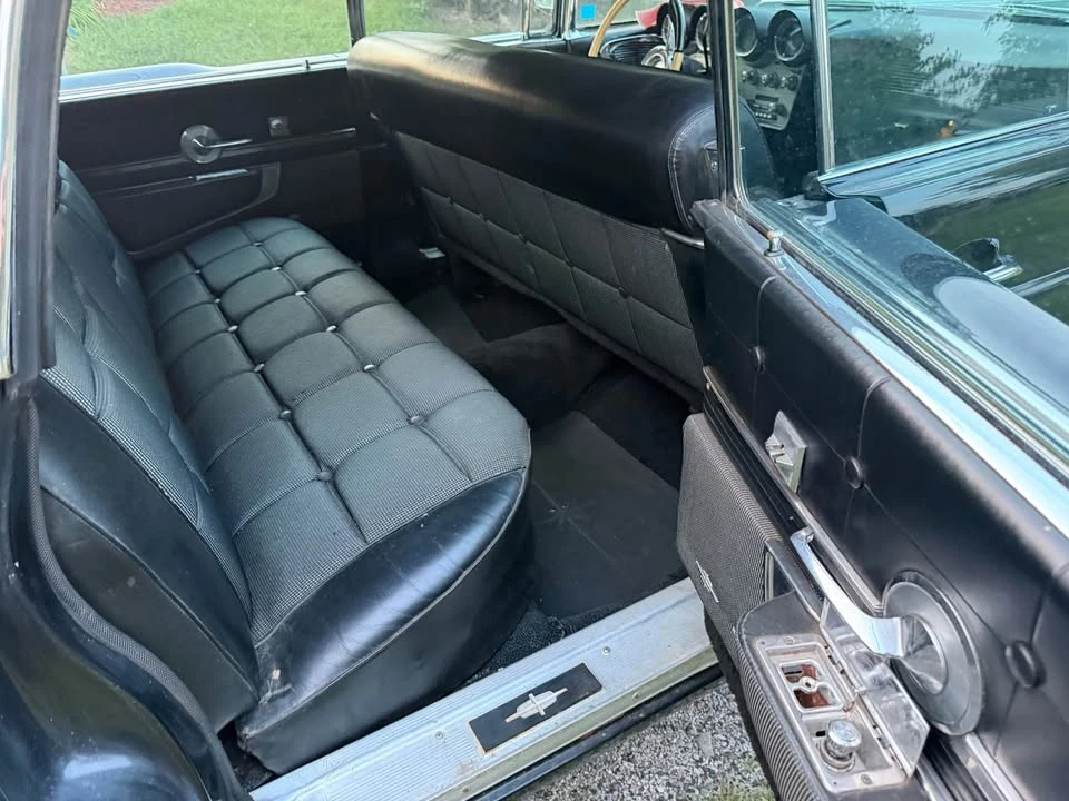 1960 Lincoln Continental 3rd Gen - Image 5 of 18