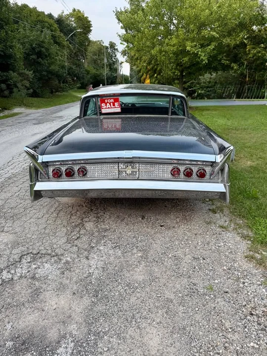 1960 Lincoln Continental 3rd Gen - Image 14 of 18