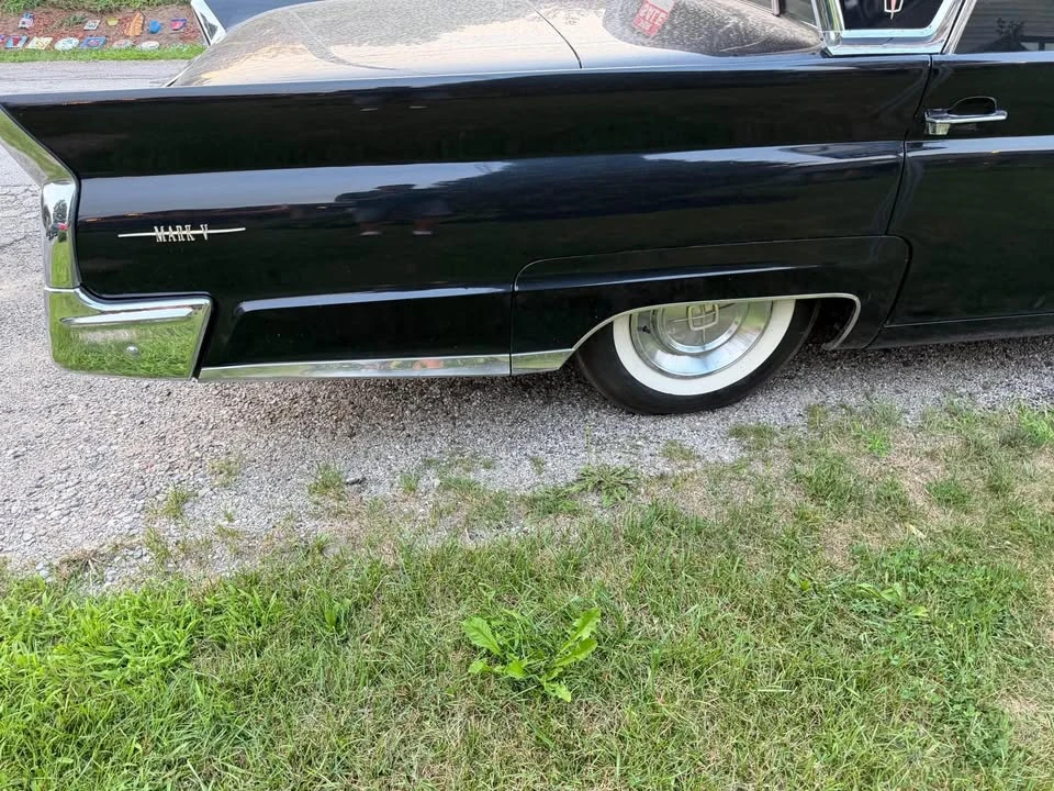 1960 Lincoln Continental 3rd Gen - Image 4 of 18