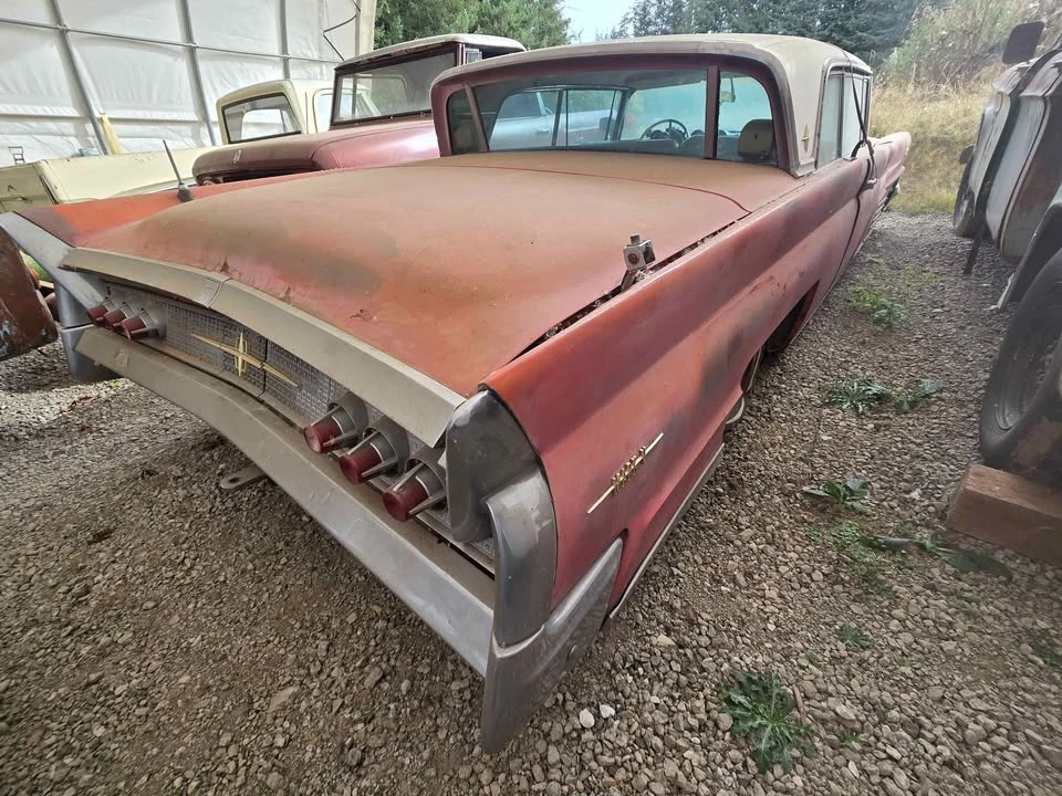 1960 Lincoln Continental 3rd Gen - Image 5 of 16