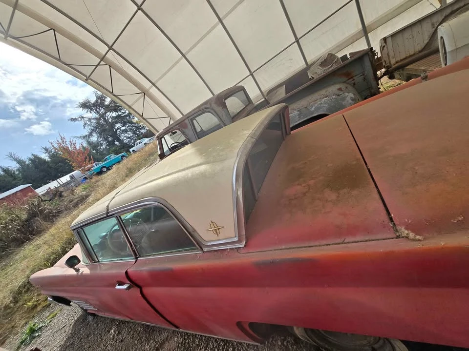 1960 Lincoln Continental 3rd Gen - Image 4 of 16