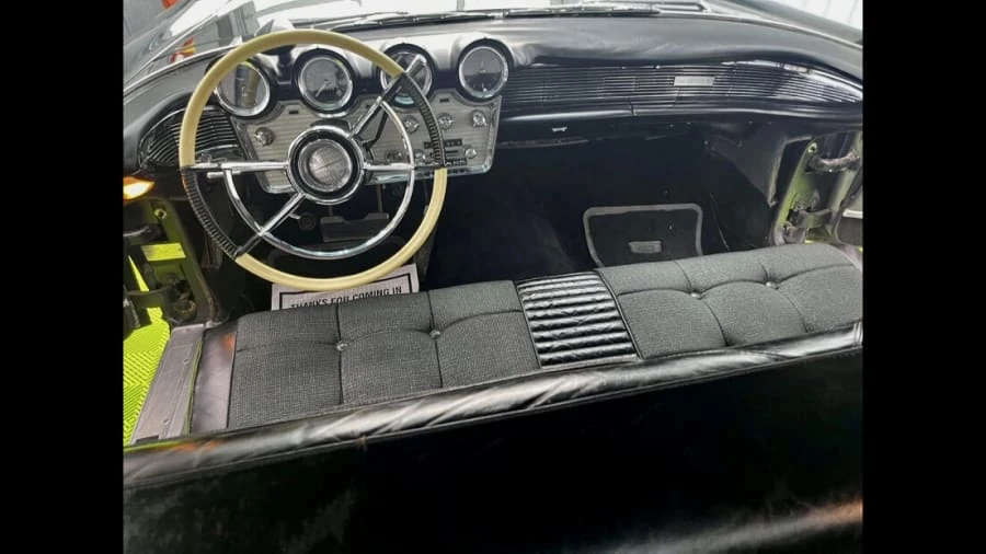 1960 Lincoln Continental 3rd Gen - Image 4 of 8