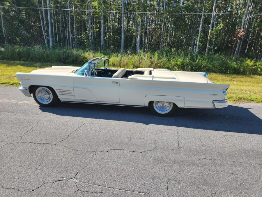 1960 Lincoln Continental 3rd Gen - Image 21 of 31