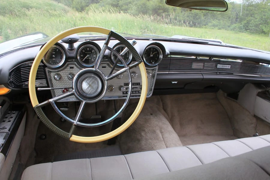 1960 Lincoln Continental 3rd Gen - Image 3 of 5