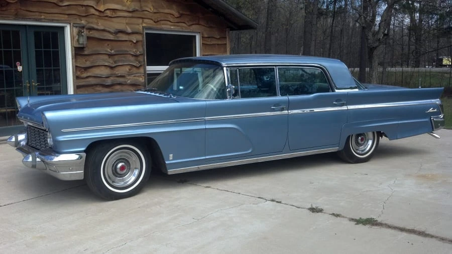 1960 Lincoln Premiere - Image 9 of 9