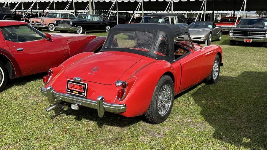 1960 MG MGA 1600 - Image 2 of 6