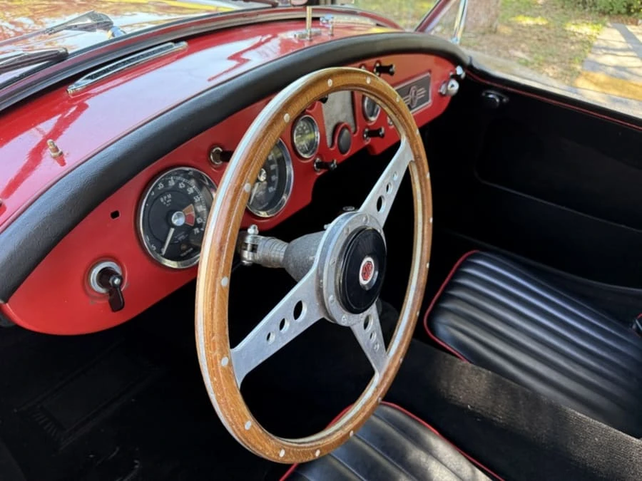 1960 MG MGA 1600 - Image 10 of 17