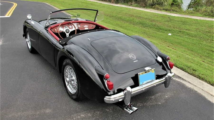 1960 MG MGA 1600 - Image 10 of 11