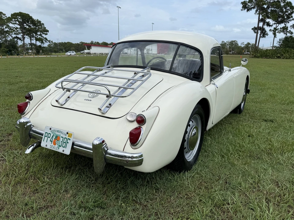 1960 MG MGA 1600 - Image 12 of 31