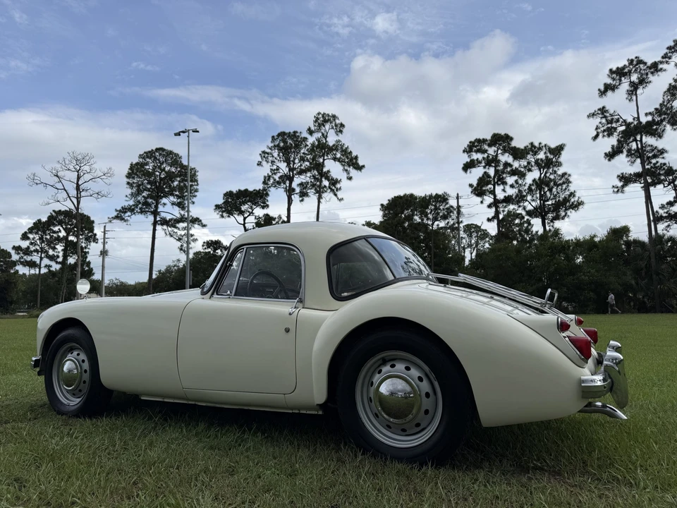 1960 MG MGA 1600 - Image 28 of 31