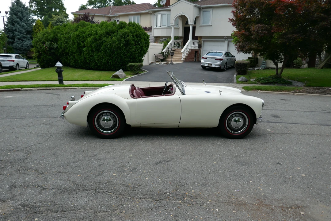 1960 MG MGA 1600 - Image 10 of 31