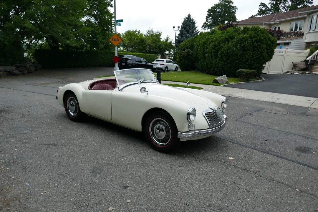1960 MG MGA 1600 - Image 2 of 31