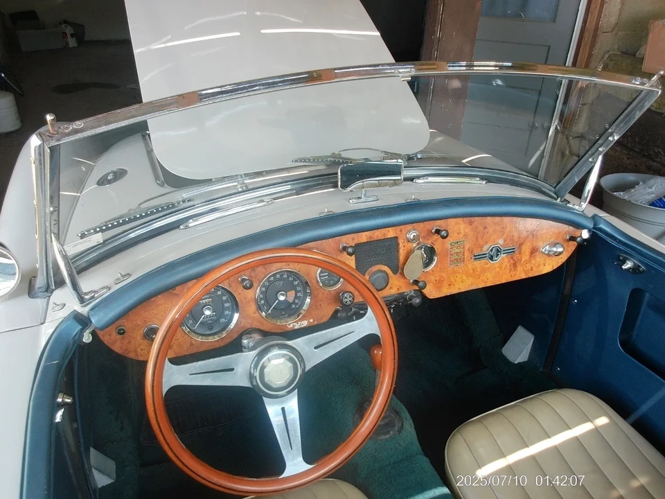 1960 MG MGA - Image 15 of 21