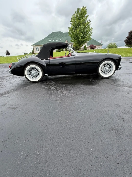 1960 MG MGA 1600 - Image 2 of 12