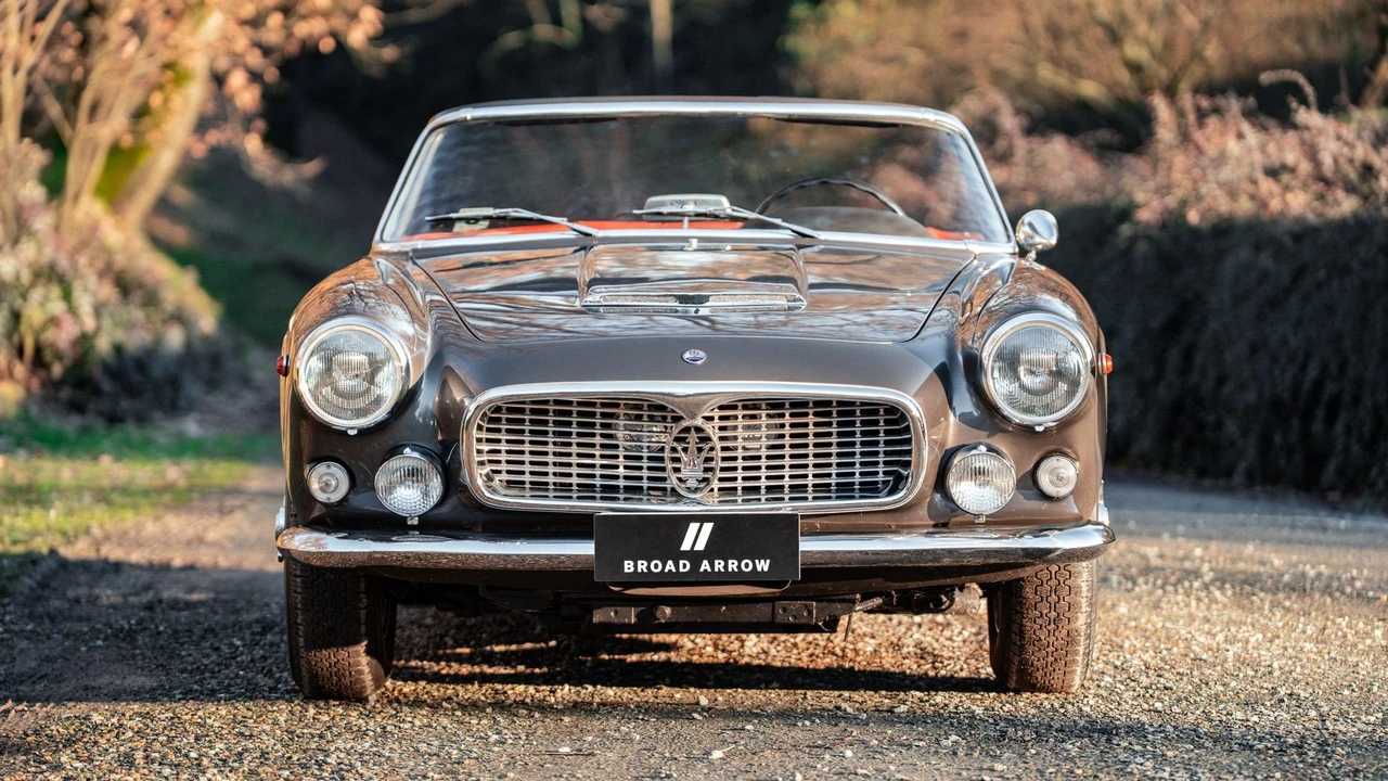 1960 Maserati 3500 GT Spyder - Image 2 of 31