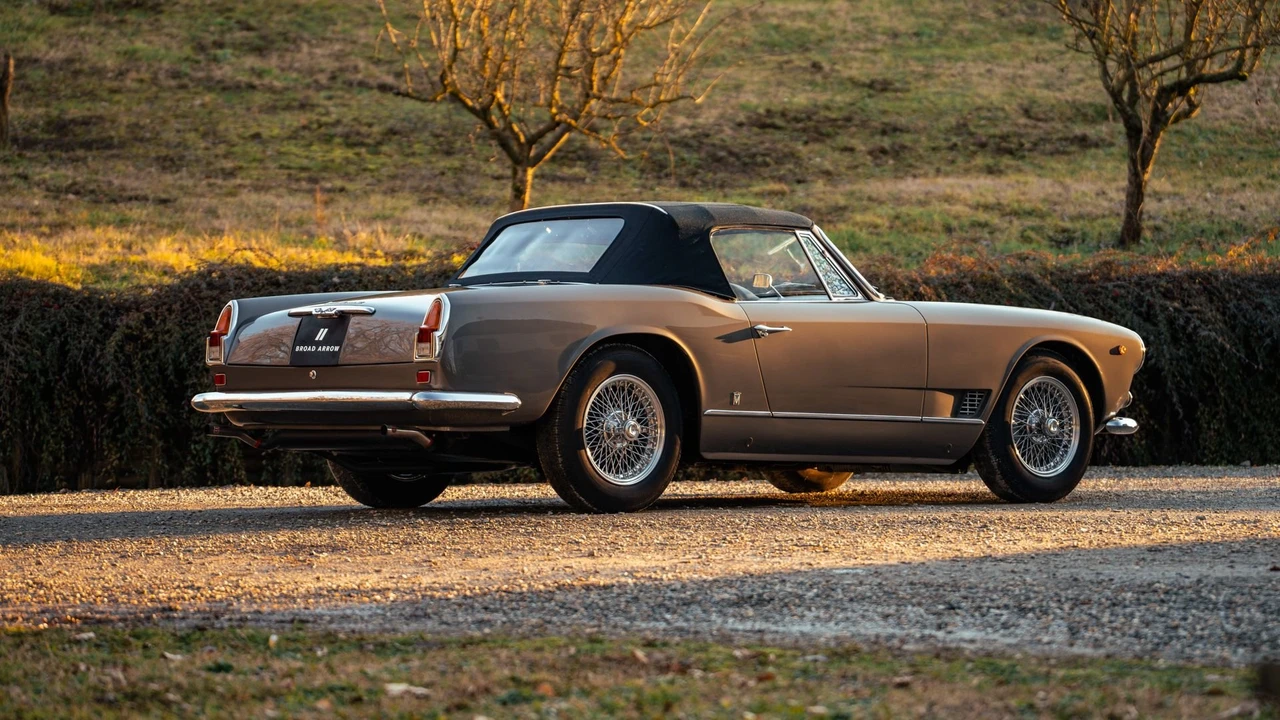 1960 Maserati 3500 GT Spyder - Image 24 of 31