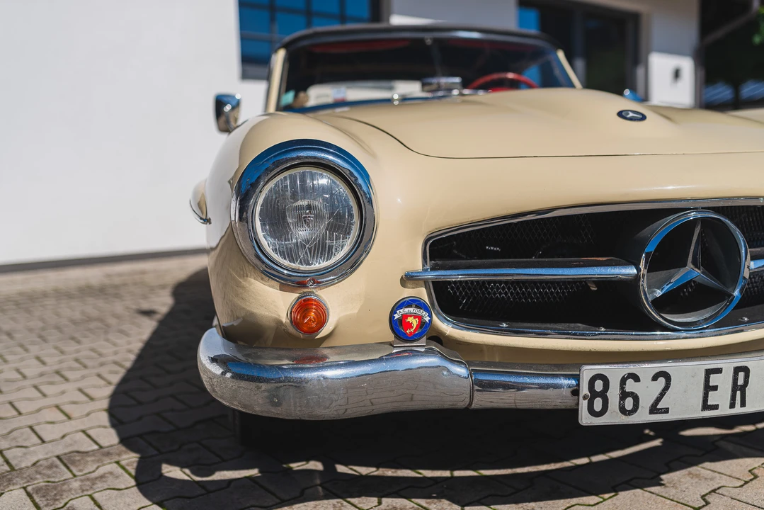 1960 Mercedes-Benz 190 SL - Image 8 of 31