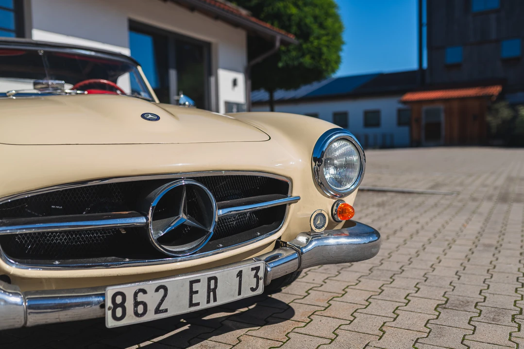 1960 Mercedes-Benz 190 SL - Image 9 of 31