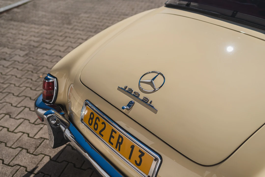 1960 Mercedes-Benz 190 SL - Image 18 of 31