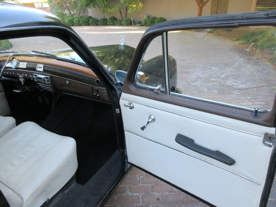 1960 Mercedes-Benz W120 & W121 - Image 14 of 21