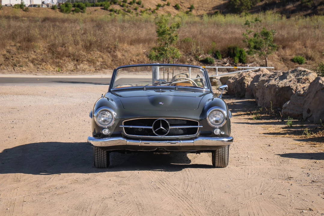1960 Mercedes-Benz 190 SL - Image 2 of 31