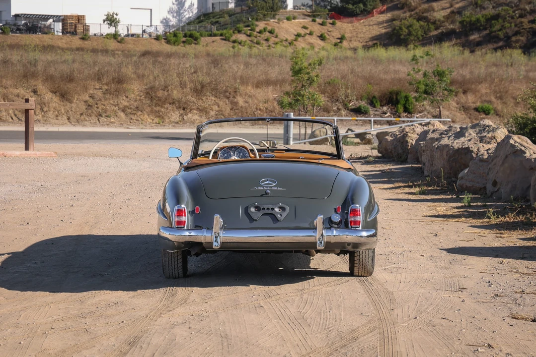 1960 Mercedes-Benz 190 SL - Image 13 of 31