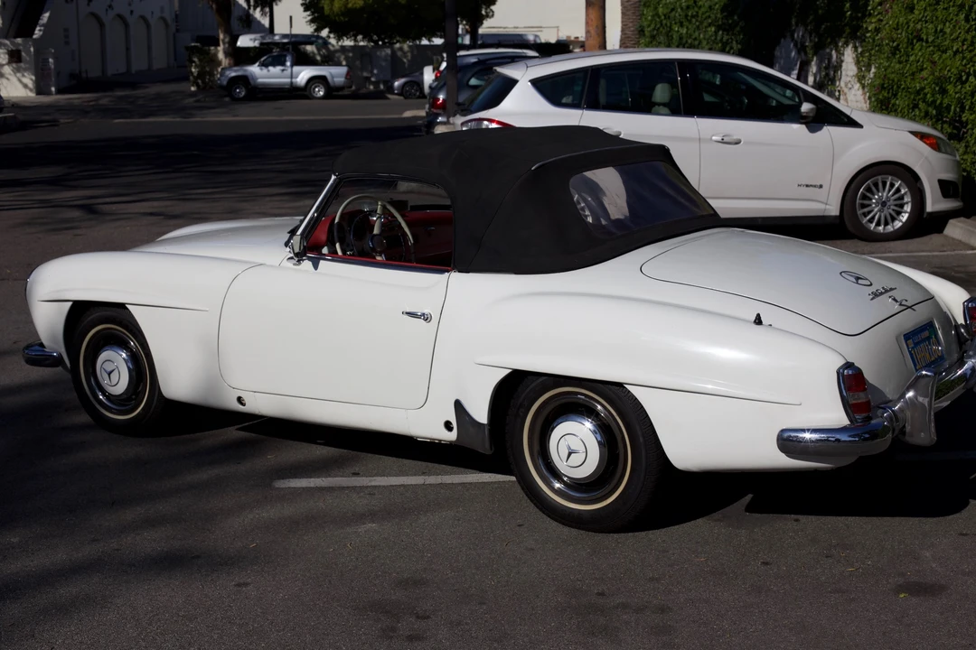 1960 Mercedes-Benz 190 SL - Image 4 of 31