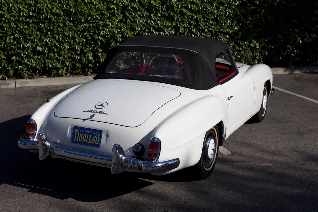 1960 Mercedes-Benz 190 SL - Image 6 of 31