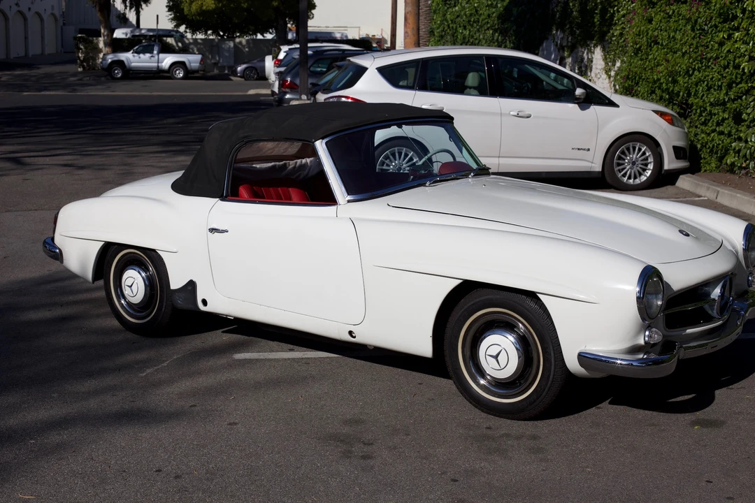 1960 Mercedes-Benz 190 SL - Image 11 of 31