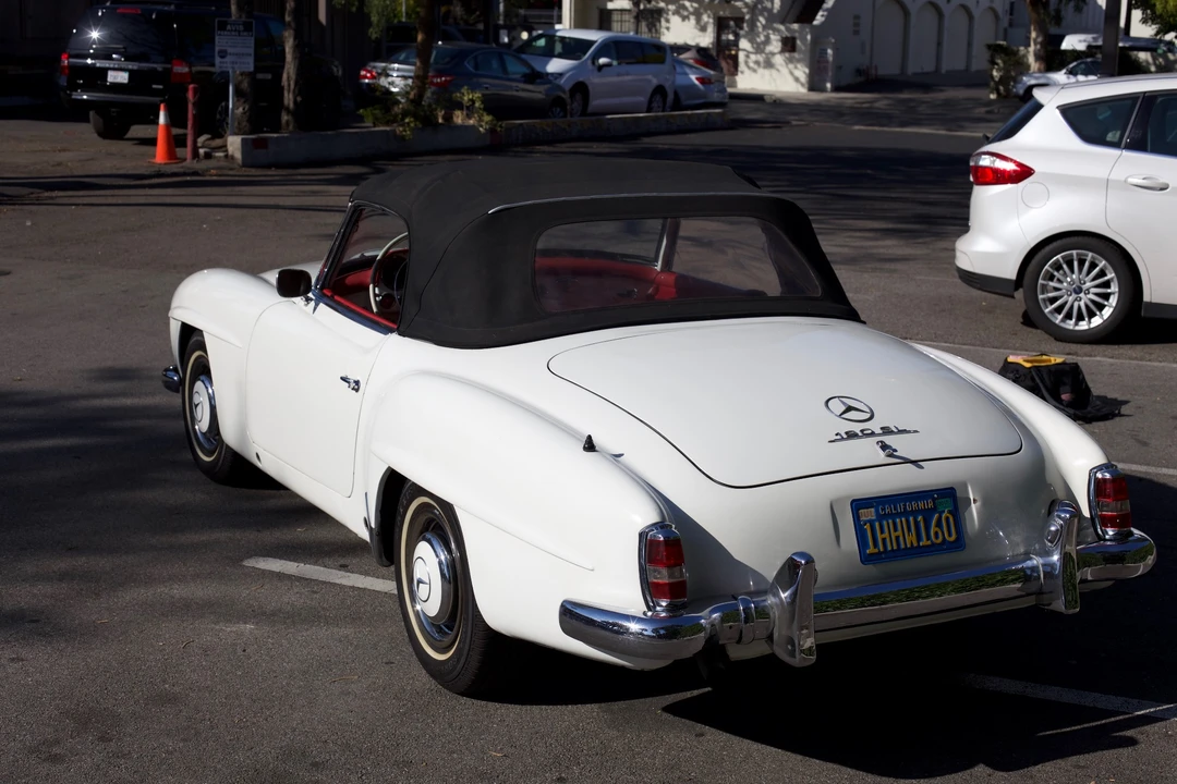 1960 Mercedes-Benz 190 SL - Image 5 of 31