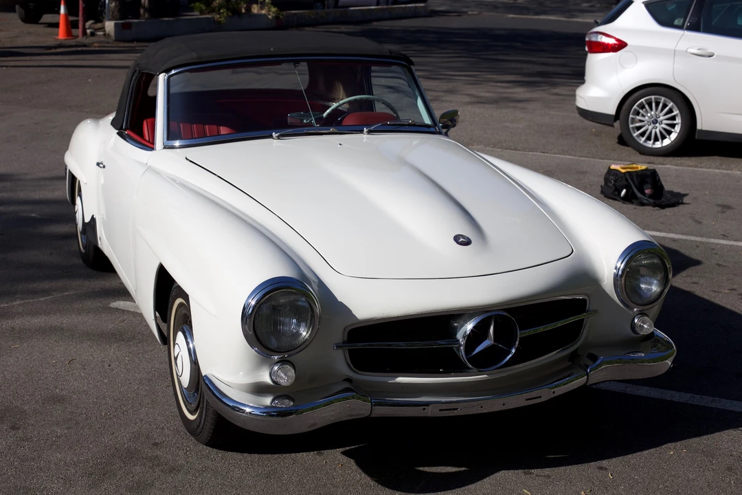 1960 Mercedes-Benz 190 SL - Image 13 of 31