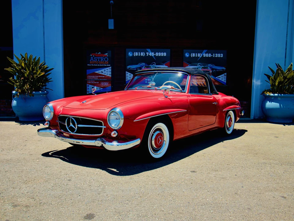 1960 Mercedes-Benz 190 SL - Image 2 of 31