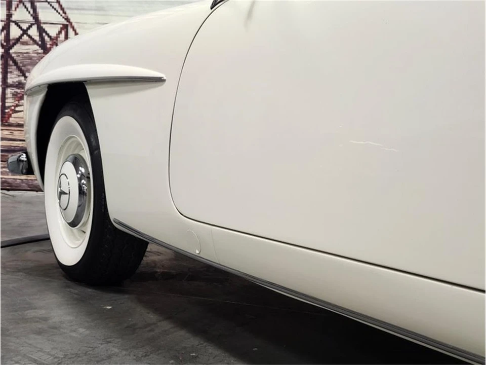 1960 Mercedes-Benz 190 SL - Image 9 of 31