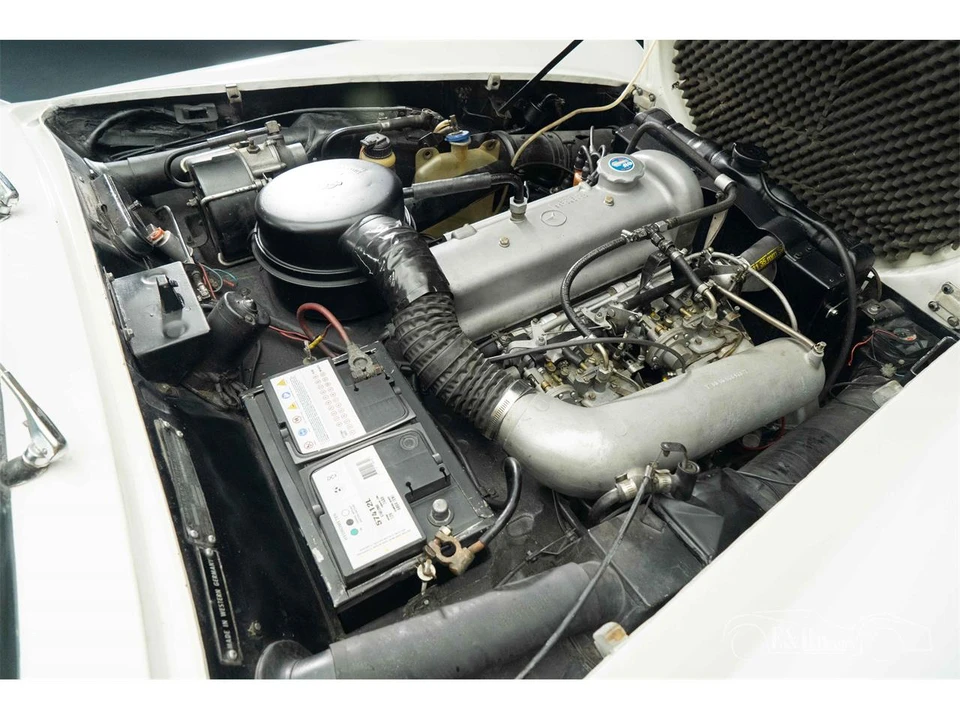 1960 Mercedes-Benz 190 SL - Image 2 of 19