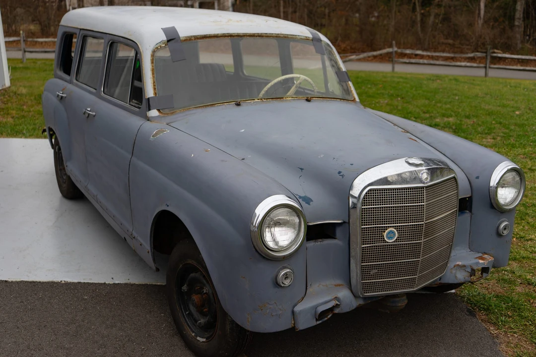 1960 Mercedes-Benz Ponton - Image 2 of 31