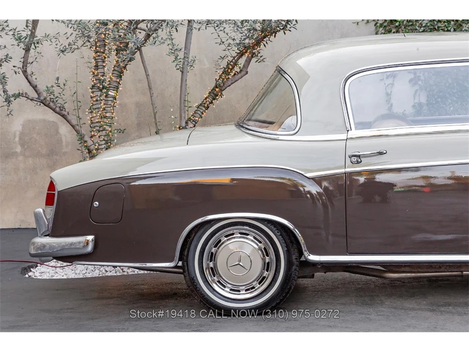 1960 Mercedes-Benz W128 - Image 11 of 31
