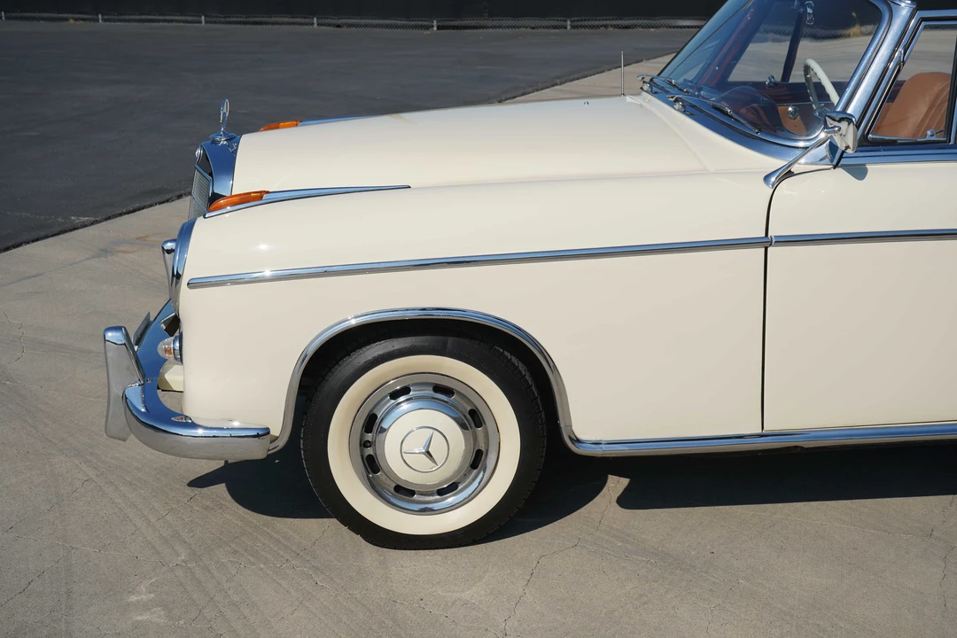 1960 Mercedes-Benz W128 - Image 12 of 31