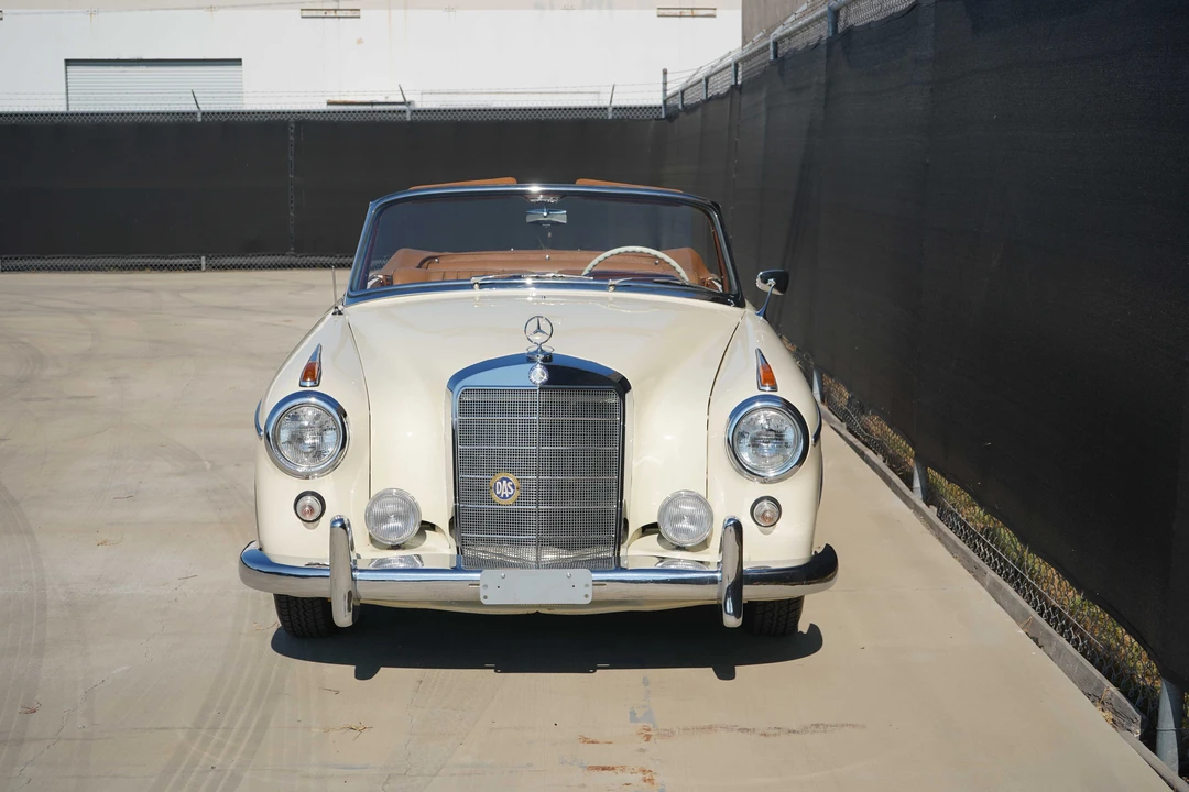 1960 Mercedes-Benz W128 - Image 3 of 31